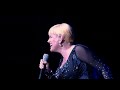 VALERIA LYNCH - POPURRI EXITOS (SHOW COMO NUNCA)