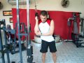 Abdominales oblicuos con polea a un brazo