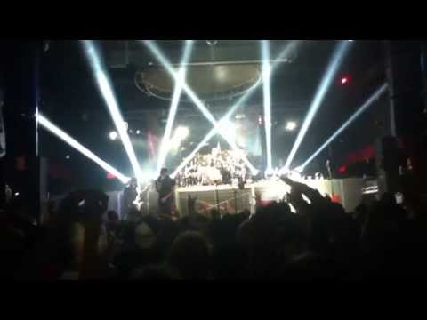 Awesome Drum Solo and Misery Loves My Company Revolution Live