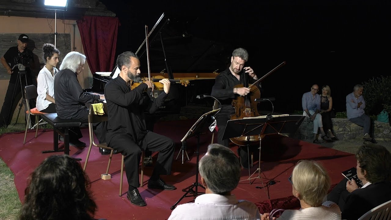 Dvořák  - Dumky Trio