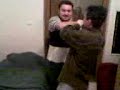 Fight Xtipima Kefaliou Sto Kalorifer Fight Xtipima Kefaliou Sto Kalorifer