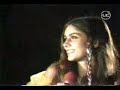 Albano y Romina power arena blanca, mar azul