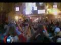 Bekijk videoclip 'Robbie Williams - Let Me Entertain You'