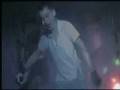 videos de HOLD ON TO YOUR KNIVES - ED ROCKS AGAIN - THE E. WORD.wmv