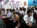 Pinipilit si Mommy i-centering.