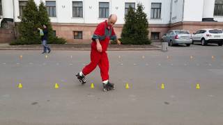 Новый элемент - задняя восьмёрка со сменой ног