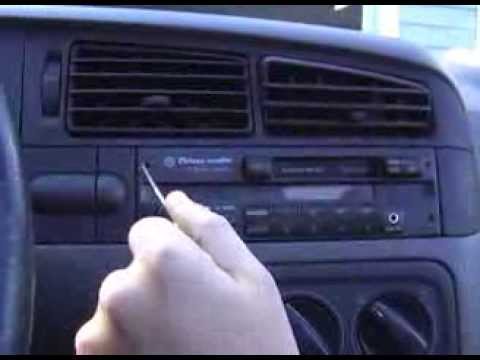 how to remove vw golf radio