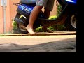 Dato fritando na jogzera