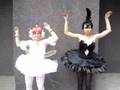 Tutu and Kraehe Caramelldansen