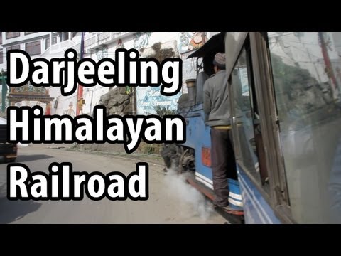 how to reach darjeeling from kolkata by train