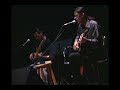 Diego Sojo Amor a la orilla del r�o, en Pumapungo - Cuenca - Ecuador