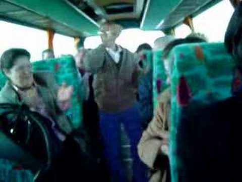 bailando en el autobus