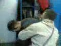 pazzi in fabbrica negli spogliatoi.. l ariete umano a lavoro pazzi in fabbrica negli spogliatoi.. l ariete umano a lavoro
