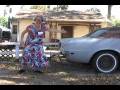videos de Funny Real Estate Video - Charlotte Laws as Average Agent