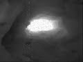 un archive vid�o class� confidentiel vieux de quarante ans est enfin mis a jour.
en 1968 lors d'une activit�s de recherche en d�veloppement minier 
de la baie james.
deux chercheurs furent port� disparue et n'ont jamais �t� retrouv�.
ce n'est que 4 ans plus tard que leurs �quipements vid�o furent d�couverts par des mineurs
dans une galerie souterraine. ce que les bobines ont r�v�l� �tait si incroyable que le gouvernement a d�cid� de classer le dossier top secret.