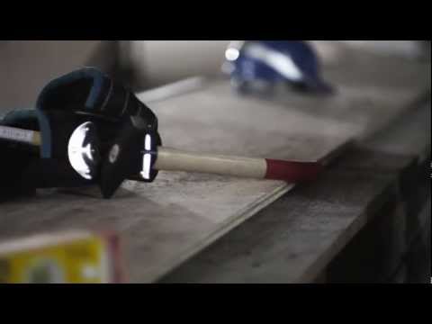 113 Sekunden Elektronik-Wasserwaage im Einsatz - Deutsch