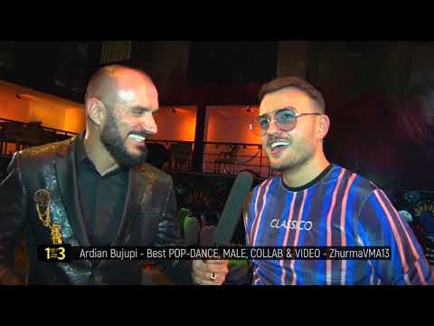 Ardian Bujupi merr ‘propozimin’ më të çart për martesë (Video) Ardian Bujupi merr ‘propozimin’ më të çart për martesë (Video)