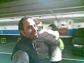 bailando en el parking