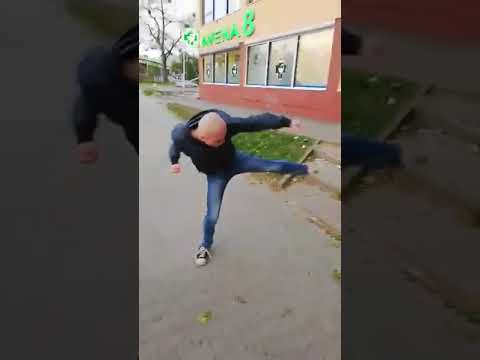 Co się stanie kiedy Sebe ujarzmi 10 policjantów