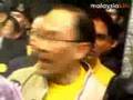 Bersih succeeds in submitting memo to King