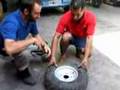 Seating a tubeless tyre on a rim without compressor.