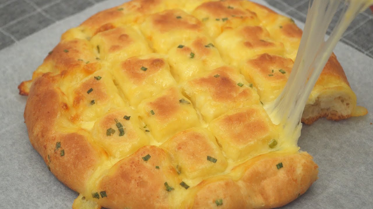 Garlic and Mozzarella Bread Best Cooking recipes In the world