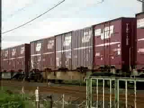 ＥＦ６６ ２４ ＪＲ貨物更新色。