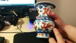 清 乾隆 青花矾红彩云蝠盘长结描金夔凤纹尊