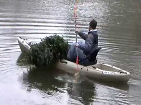 how to sink christmas trees for crappie