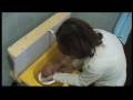 Elisa: Il primo bagnetto (Elisa: baby-bath)