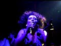 ISIN KARACA UNDERCOVER - ALICIA KEYS-FALLIN ISIN KARACA UNDERCOVER - ALICIA KEYS-FALLIN