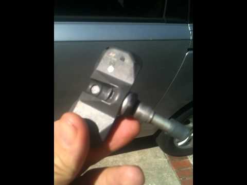 how to turn tpms light off