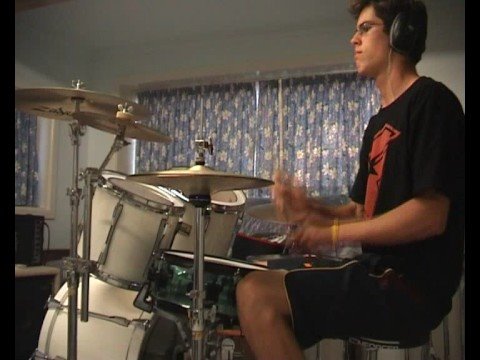 Sex on Fire – Kings of Leon drum cover by trout – markustroutus54