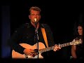 extrait de l'album voil�... de st�phane mercier avec la reprise de kansas, � la place des arts de montreal le 5 oct 2007 avec marc angers au violon, dimitri lebel-alexandre � la guitare et katy sunderland � la voix f�minines (backvocal)