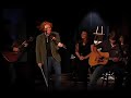 extrait de l'album voil�... de st�phane mercier avec la reprise de kansas, � la place des arts de montreal le 5 oct 2007 avec marc angers au violon, dimitri lebel-alexandre � la guitare et katy sunderland � la voix f�minines (backvocal)