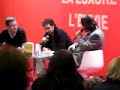 alexandre astier (cr�ateur de la s�rie kaamelott) donne une conf�rence de presse d'une heure le 24 mars 2007 au salon du livre de paris � l'occasion de la sortie d'un livre satellite.
cette vid�o, qui compl�te un billet sur mon blog (nao.cyna.fr), propose quelques extraits film�s avec un appareil photo. le mode �tait plac� sur 