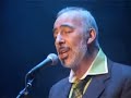 canzone prodotta da renato pareti nel 1971 e contenuta nell'album parabola di roberto vecchioni. in questo video renato pareti la esegue durante un suo concerto.