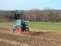 Eicher 3042 beim Eggen - 2