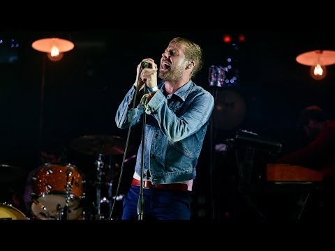 chiefs - Kaiser Chiefs perform I Predict A Riot at Glastonbury 2014. For more exclusive videos and photos from across Glastonbury 2014, go to the BBC Glastonbury webs...