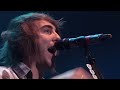 Bekijk muziek clip van All Time Low met Lost In Stereo (Live)