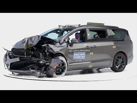 Sienna VS Odyssey VS Pacifica Vs Carnival – Crash Test Comparison / Unsafe enough !!!