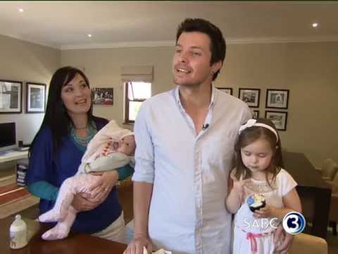 Elvis Blue Hosts a 'Smurfs' Birthday Party