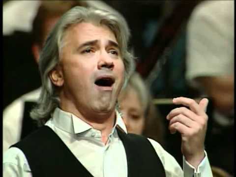 il - Le barbier de Seville. Largo al factotum. Gioacbino Rossini. Dmitri Hvorostovsky, baryton. Orchestre symphonique de Montreal. Direction de Charles Dutoit. 19...