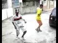 MC SABARA  -  ABRE A RODA MANDA O PASSINHO  ----