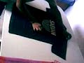 Como doblar remera en 3 pasos Como doblar remera en 3 pasos