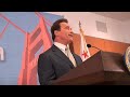 Governor Schwarzenegger at Intel HQ for Cebit push