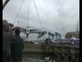 MISE A L'EAU DU TRIMARAN BANQUE POPULAIRE V