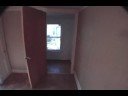 6338 Albertine, Jennings, Missouri