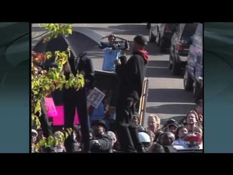 Michael Jackson Dancing on Car