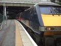 GNER 225 Departs Edinburgh Waverly